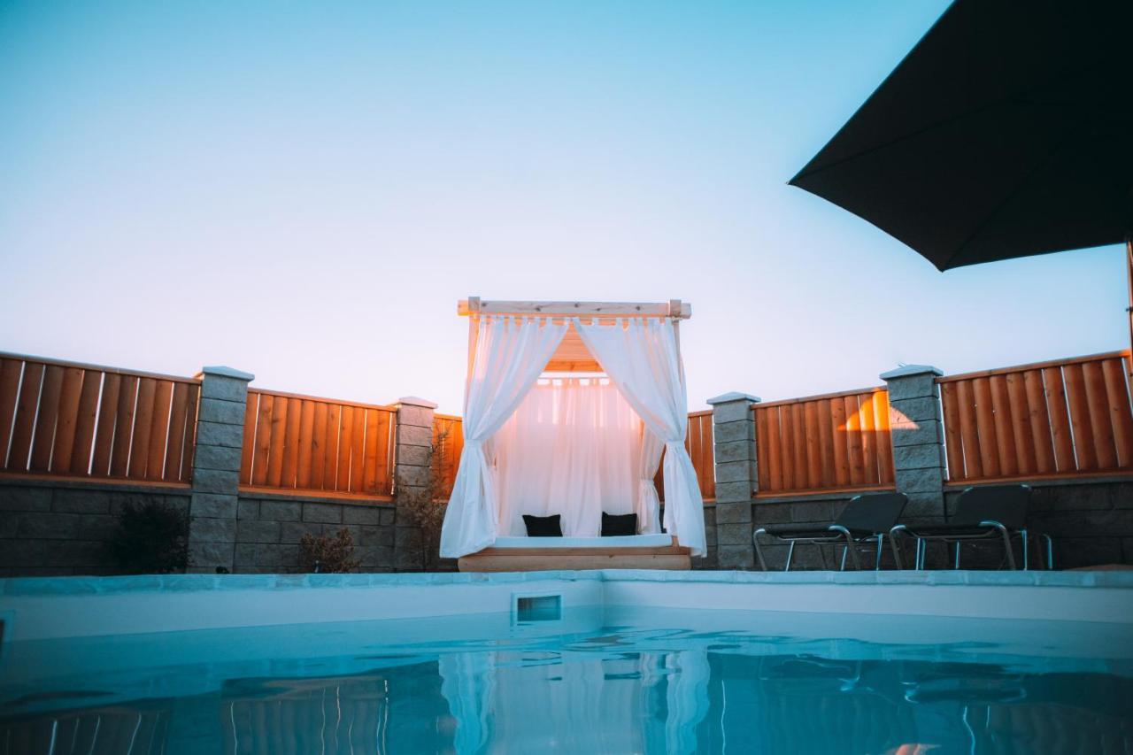 Cartagena Villa & Spa Brcko Exterior photo